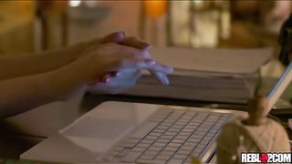 Karen Gillan Nudes And Sex Tape Leaked!