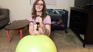 Cage The Mom Topless Nude Porn Video