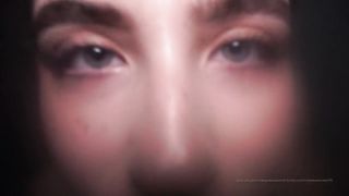 Lina Beana ASMR Onlyfans Kisses & Touching