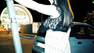 Mayer Lil Nude In Public Porn Video